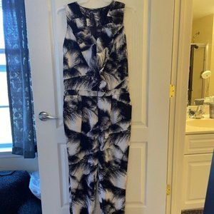 💎 JUMPSUIT SLEEVELESS ZIP FRONT BLACK & WHITE PALM LEAF PRINT - XL 💎